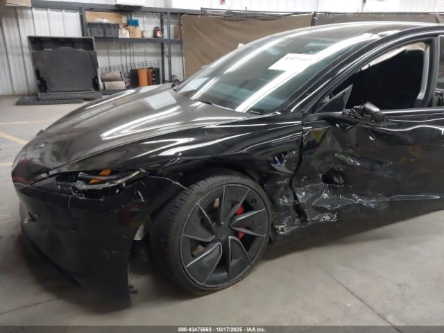 2024 TESLA MODEL 3 5YJ3E1ET5RF825103 Photo 5