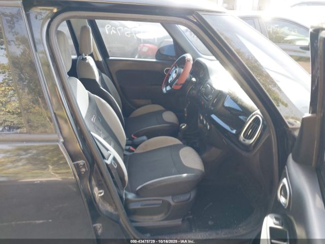 2015 FIAT 500L ZFBCFAAH9FZ035844 Photo 4
