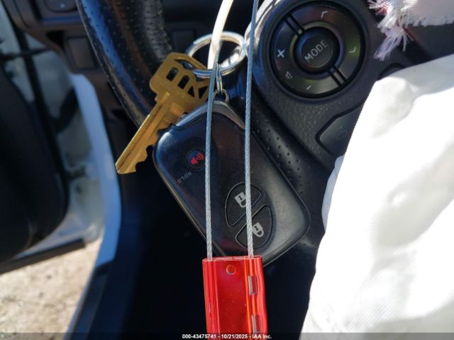 2015 LEXUS CT 200H JTHKD5BH9F2229804 Photo 10