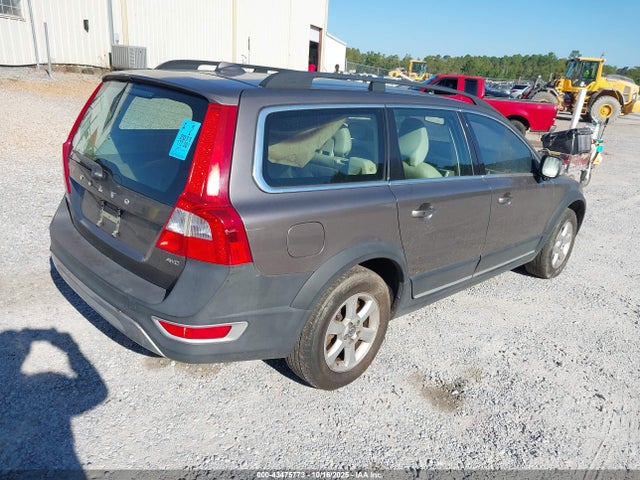 2011 VOLVO XC70 YV4952BZ9B1095488 Photo 3