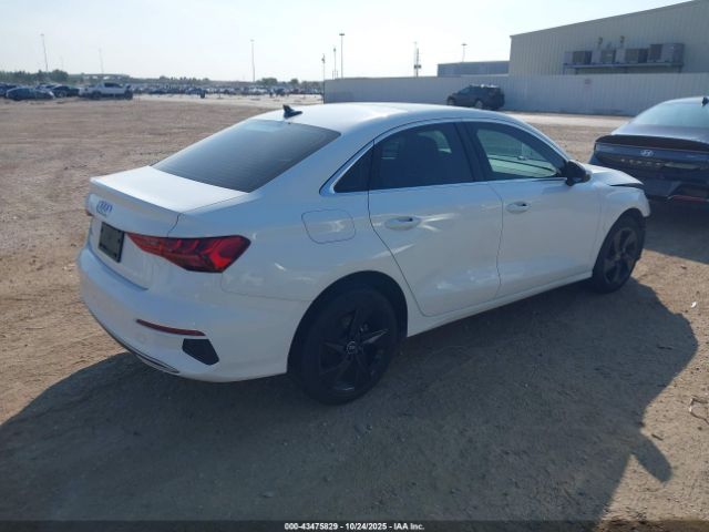 2022 AUDI A3 WAUAUDGY1NA047239 Photo 3