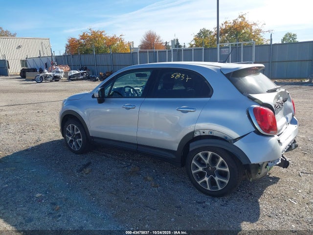 2016 FIAT 500X ZFBCFXCT0GP329887 Photo 2