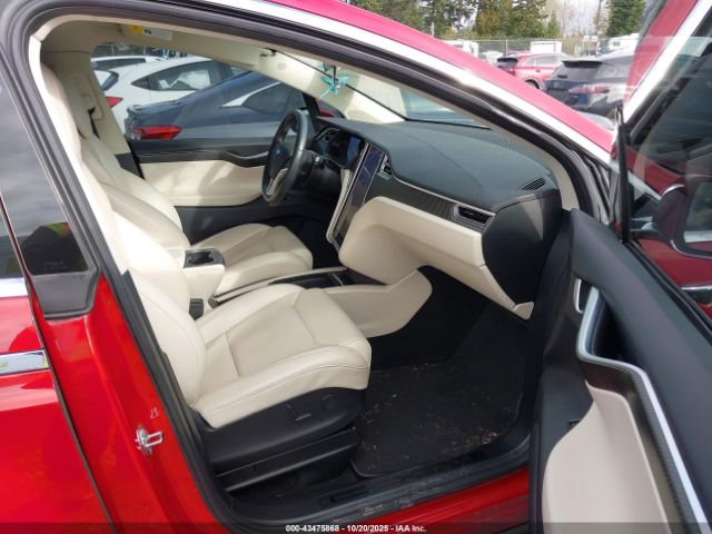 2017 TESLA MODEL X 5YJXCAE24HF060480 Photo 4