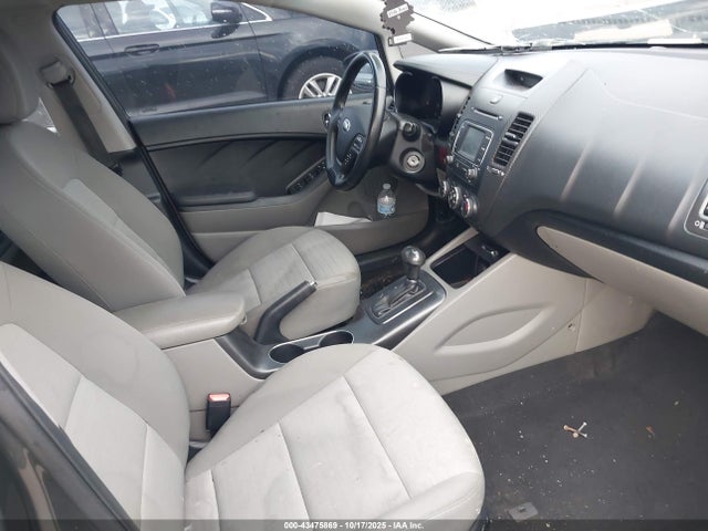 KNAFX4A86E5105408 KIA FORTE EX