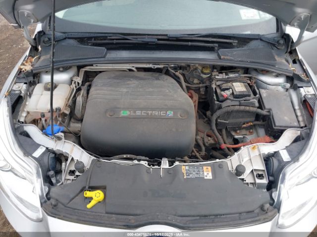 2016 FORD FOCUS ELECTRIC 1FADP3R48GL393118 Photo 9