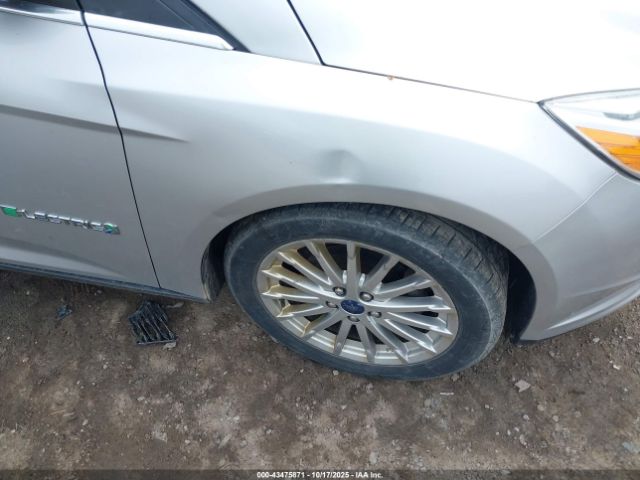 2016 FORD FOCUS ELECTRIC 1FADP3R48GL393118 Photo 5