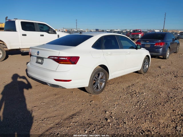 Volkswagen 1.4 tsi 2019 3VWCB7BU2KM272661 Image 4