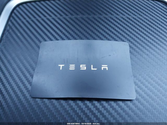 2021 TESLA MODEL Y 5YJYGDEF7MF215952 Photo 10