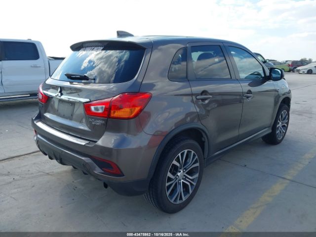 2018 MITSUBISHI OUTLANDER SPORT JA4AP3AU9JZ001593 Photo 3