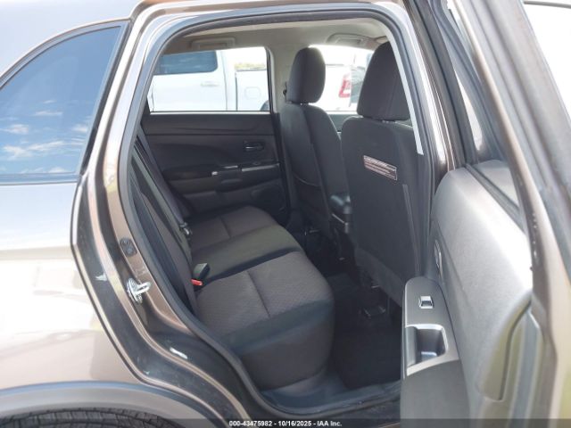 2018 MITSUBISHI OUTLANDER SPORT JA4AP3AU9JZ001593 Photo 7