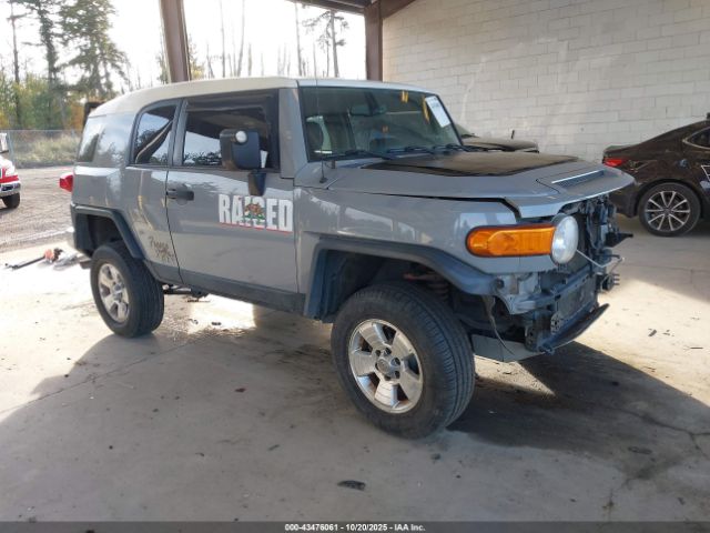 2014 TOYOTA FJ CRUISER JTEBU4BF3EK183777