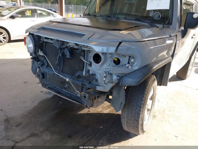 2014 TOYOTA FJ CRUISER JTEBU4BF3EK183777 Photo 5