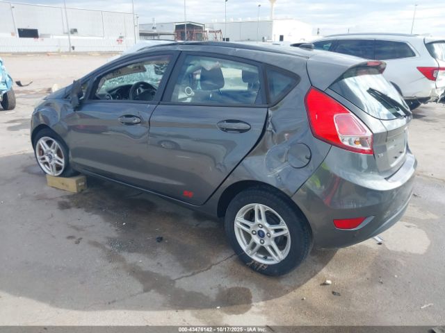 2018 FORD FIESTA 3FADP4EJ4JM136139 Photo 2