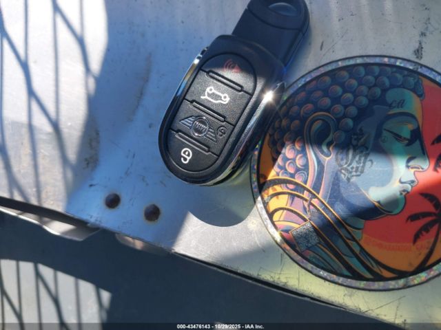 2020 MINI COUNTRYMAN WMZYW7C09L3L45634 Photo 10