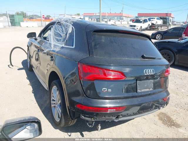 2019 AUDI Q5 WA1BNAFY3K2018359 Photo 2