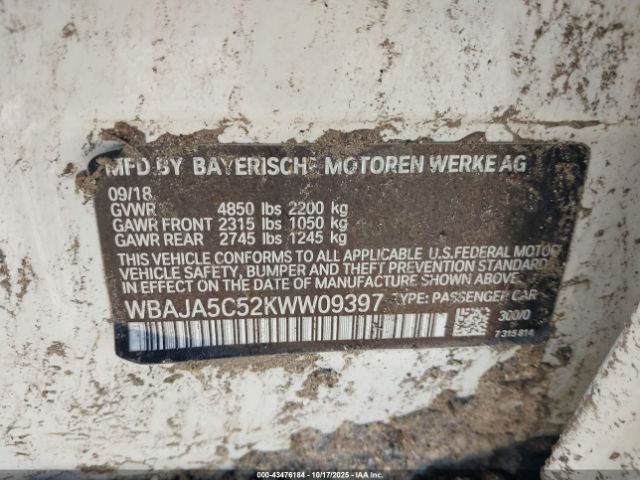 2019 BMW 5 SERIES WBAJA5C52KWW09397 Photo 8