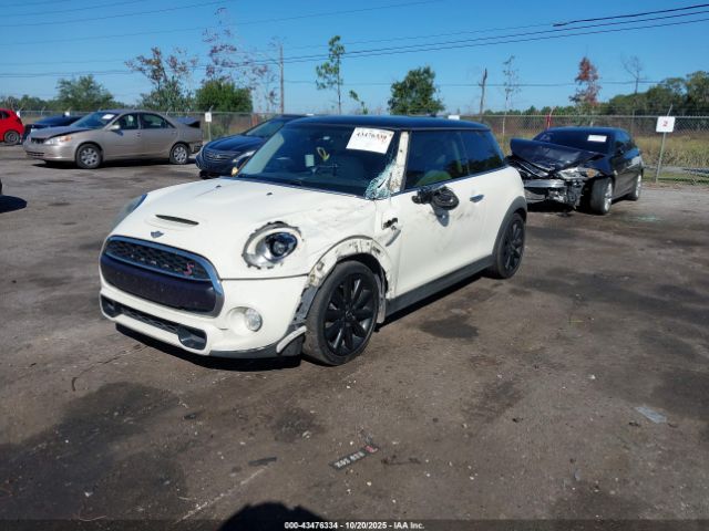2017 MINI HARDTOP WMWXP7C36H2A45856 Photo 1