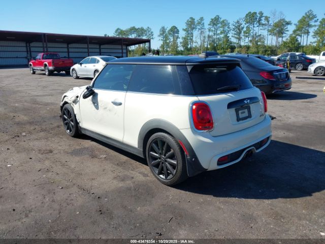 2017 MINI HARDTOP WMWXP7C36H2A45856 Photo 2