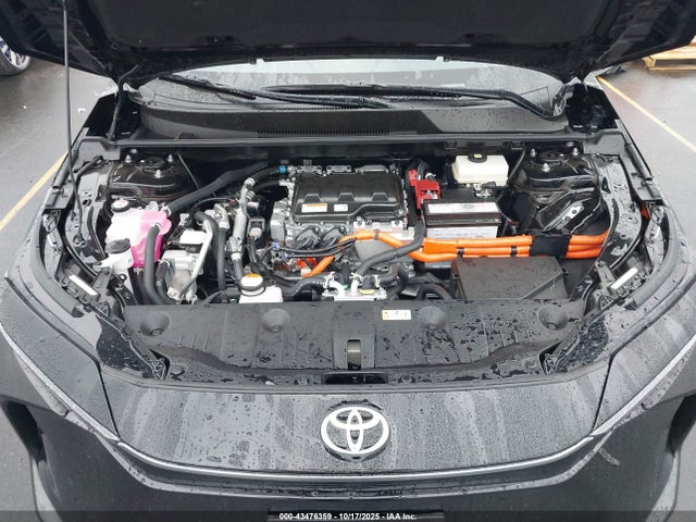 Toyota BZ4X XLE 2025 JTMAAAAAXSA071119 Image 10