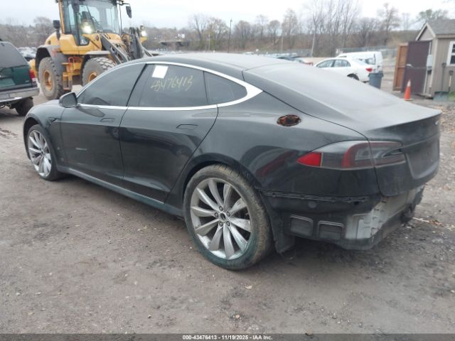 2014 TESLA MODEL S 5YJSA1H17EFP53011 Photo 2