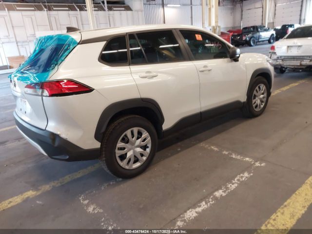 2022 TOYOTA COROLLA CROSS 7MUAAAAG6NV009167 Photo 3