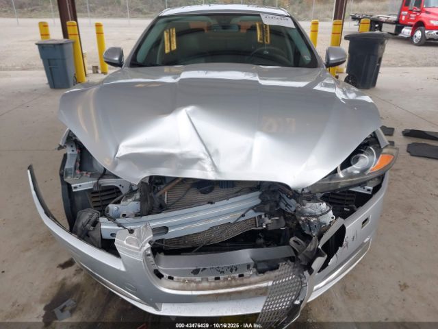 2013 JAGUAR XF SAJWA0E74D8S90927 Photo 5