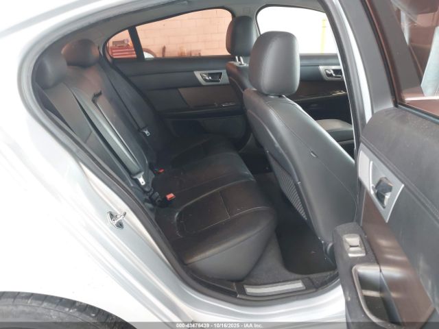 2013 JAGUAR XF SAJWA0E74D8S90927 Photo 7