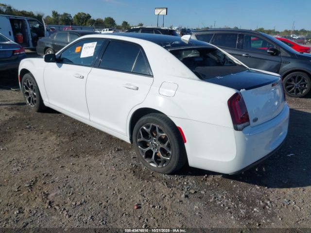 2017 CHRYSLER 300 2C3CCAGG6HH512788 Photo 2