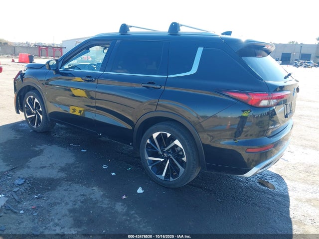 2022 MITSUBISHI OUTLANDER JA4J3VA87NZ057631 Photo 2