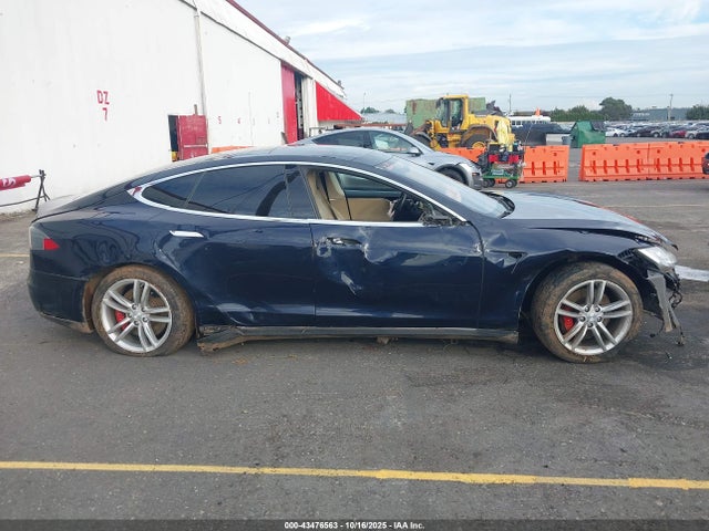 Tesla MODEL S 2014 5YJSA1H15EFP42623 Image 14