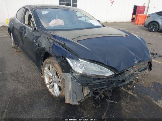 2014 TESLA MODEL S 5YJSA1H15EFP42623 Photo 5