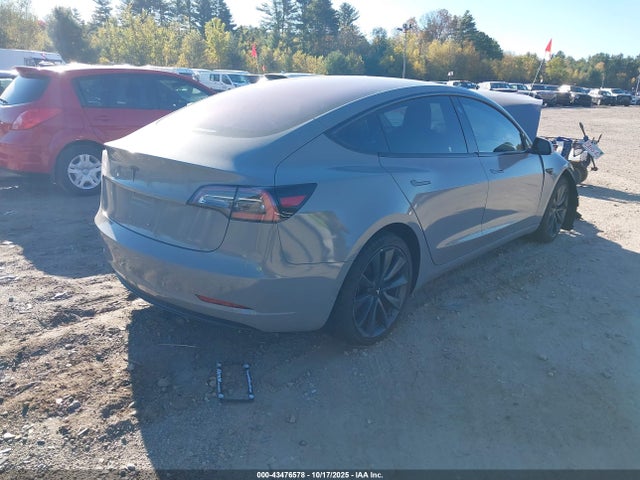 2018 TESLA MODEL 3 5YJ3E1EA8JF017475 Photo 3