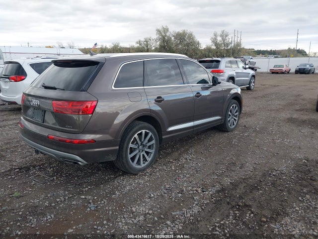 2018 AUDI Q7 WA1LHBF70JD035275 Photo 3