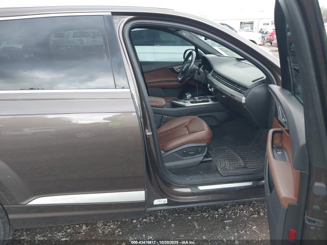 2018 AUDI Q7 WA1LHBF70JD035275 Photo 4