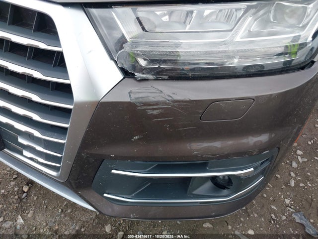 2018 AUDI Q7 WA1LHBF70JD035275 Photo 5