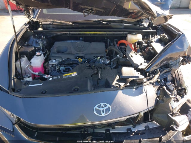 JTDAAAAF0P3011017 Toyota Crown Limited