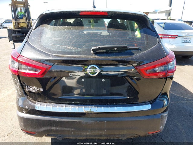 JN1BJ1AVXNW582492 Nissan Rogue Sport S Fwd Xtronic Cvt