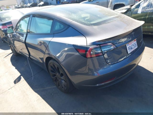 2021 TESLA MODEL 3 5YJ3E1EC5MF043974 Photo 2