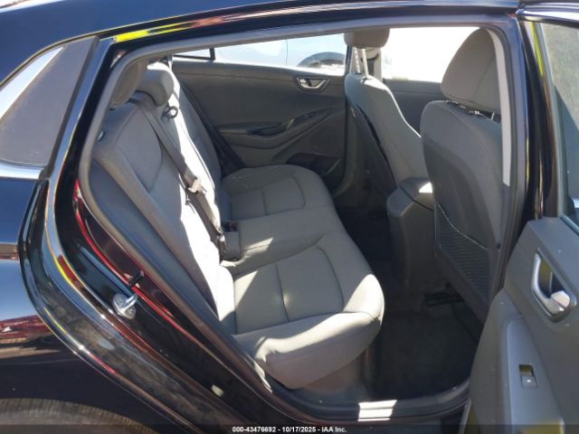 2022 HYUNDAI IONIQ HYBRID KMHC75LC8NU275851 Photo 7