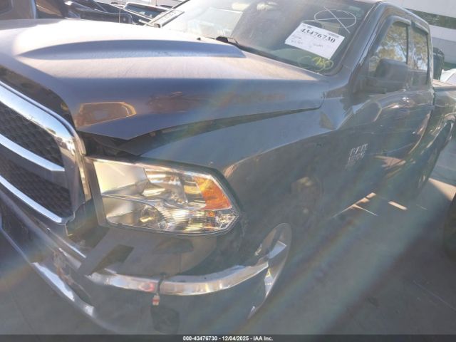 2019 RAM 1500 CLASSIC 1C6RR6FG1KS539987 Photo 1