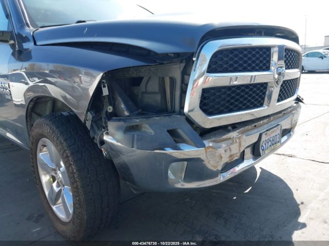 2019 RAM 1500 CLASSIC 1C6RR6FG1KS539987 Photo 5