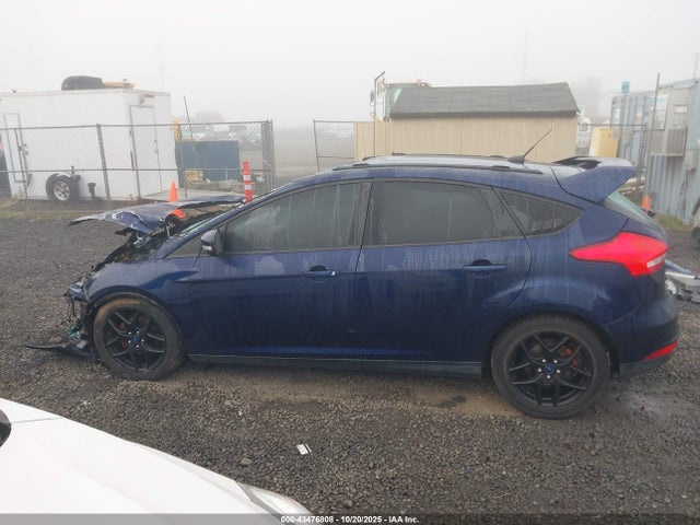 Ford Focus 2016 1FADP3K24GL344555 Image 15