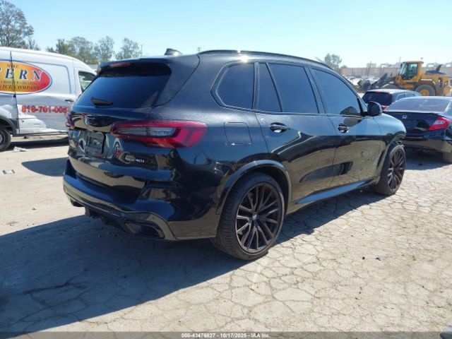 2021 BMW X5 5UXCR4C09M9F63668 Photo 3