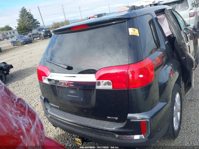 2GKFLUE3XH6243950 GMC Terrain Slt