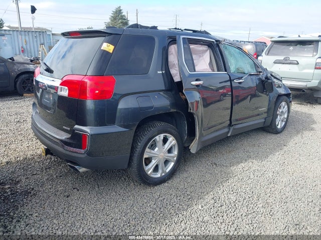 2GKFLUE3XH6243950 GMC Terrain Slt