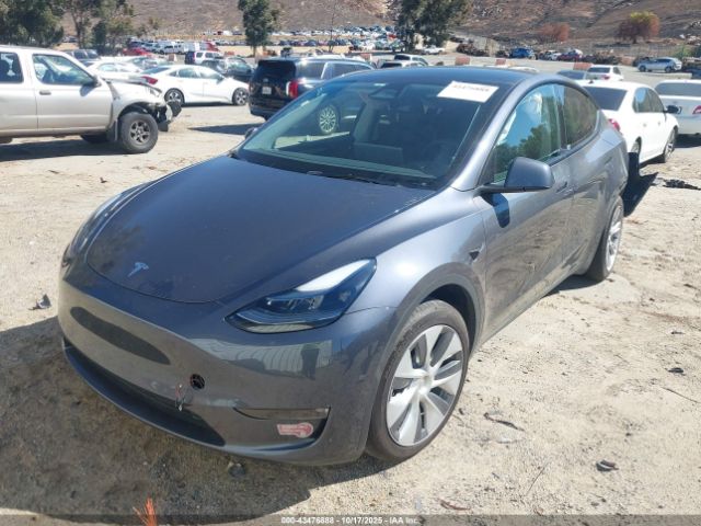 2023 TESLA MODEL Y 7SAYGDEE5PF914785 Photo 1