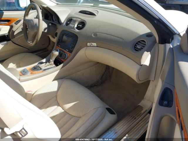 2009 MERCEDES-BENZ SL 550 WDBSK71F79F143678 Photo 4