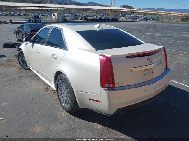 2011 CADILLAC CTS 1G6DP5ED5B0149869 Photo 2