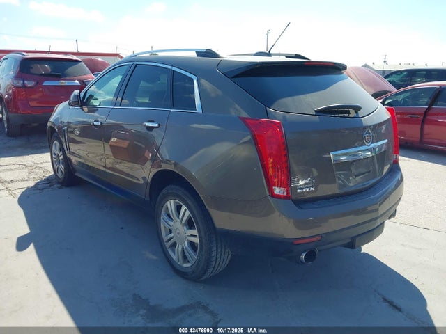 2016 CADILLAC SRX 3GYFNBE38GS571596 Photo 2
