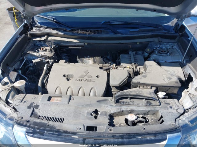 2016 MITSUBISHI OUTLANDER JA4AD3A31GZ050599 Photo 9